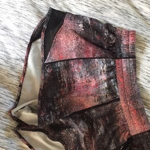 Lululemon Hotty hot shorts - NWOT
